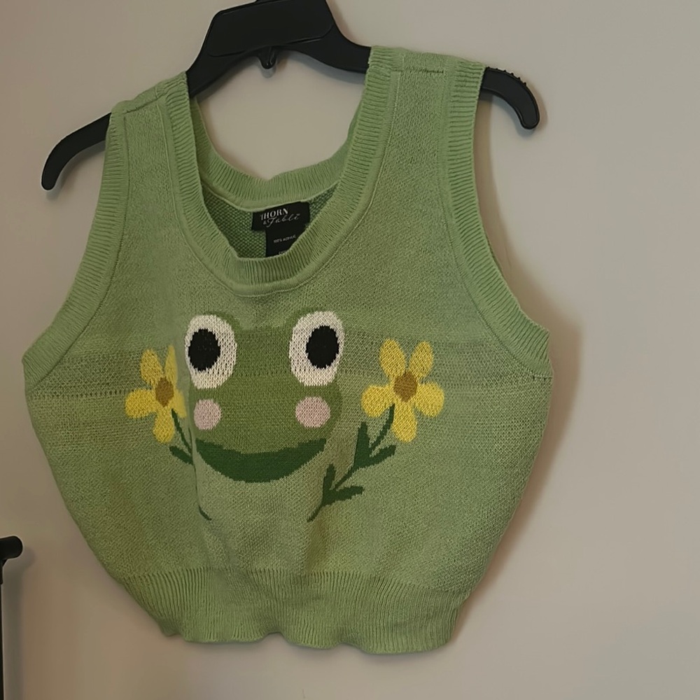 THORN Green Knit Tank with Frog and Yellow Flowers - PRELOVED